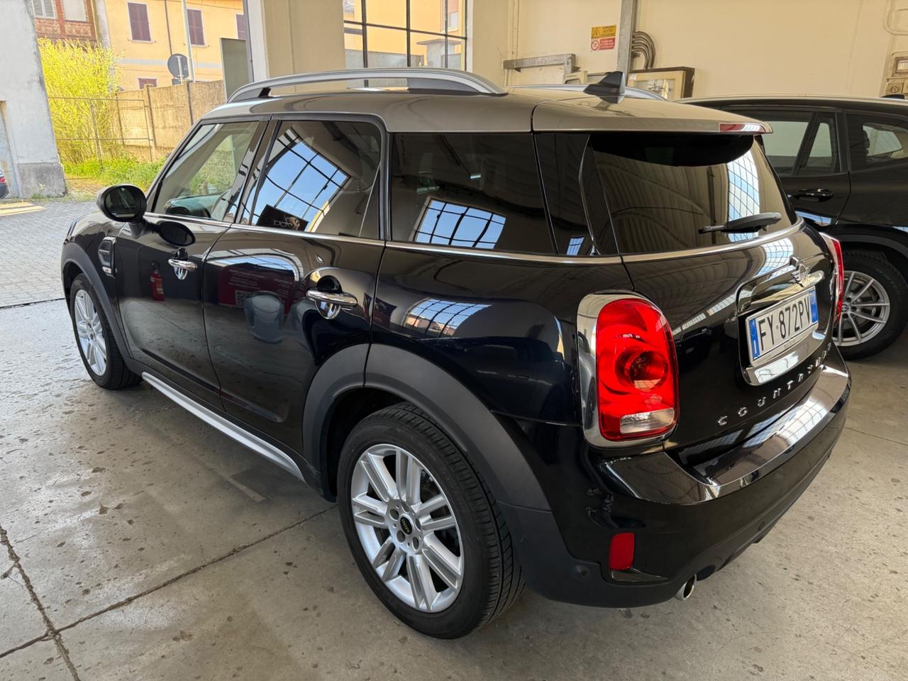 Mini Cooper Countryman 1.5 Hype CAMBIO AUTO UNICO PROP