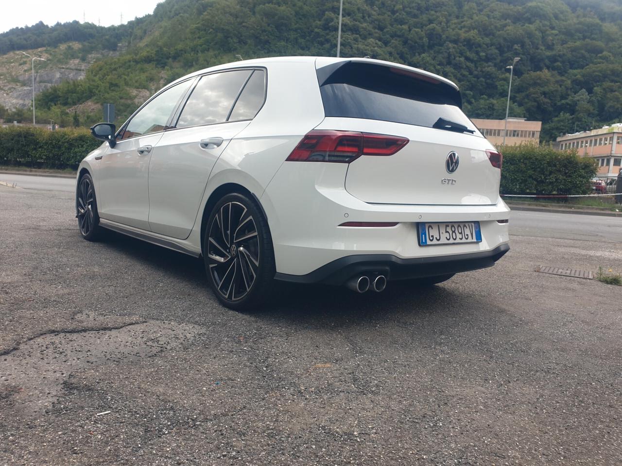 Volkswagen Golf 2.0 TDI GTD DSG