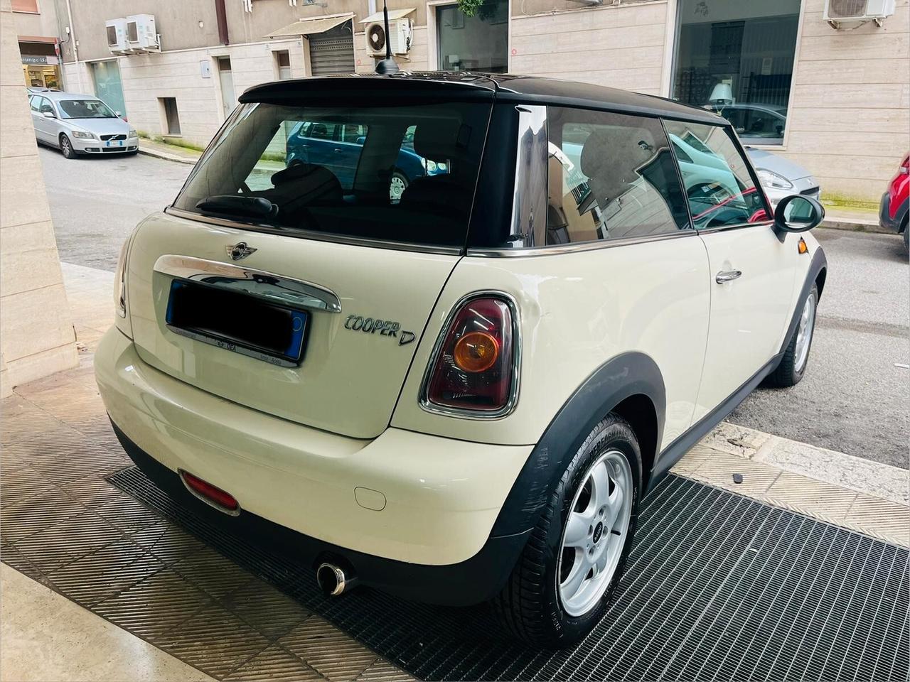 Mini Cooper 1.6D - 165000km! - 2007