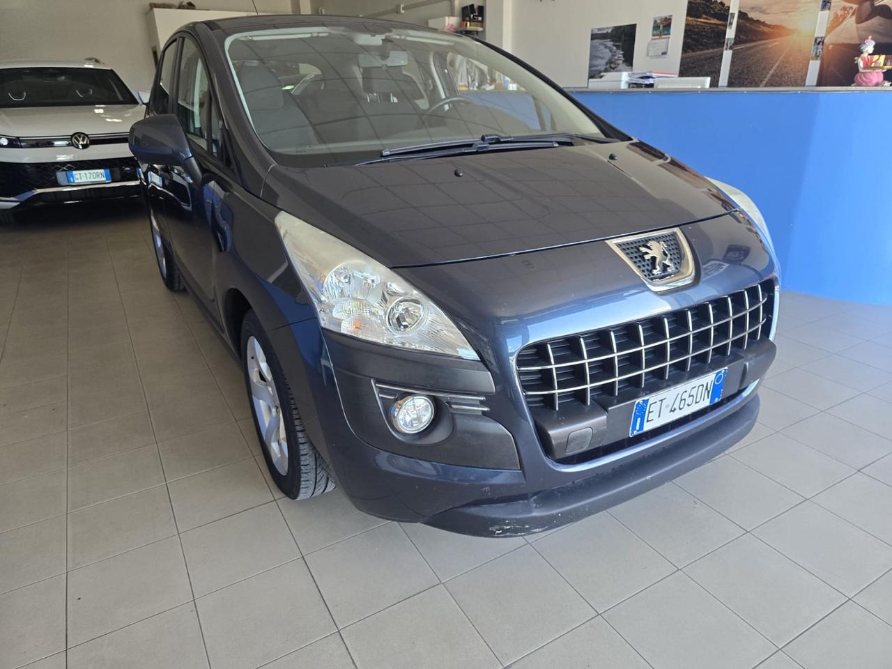 Peugeot 3008 1.6 HDi 115CV Business