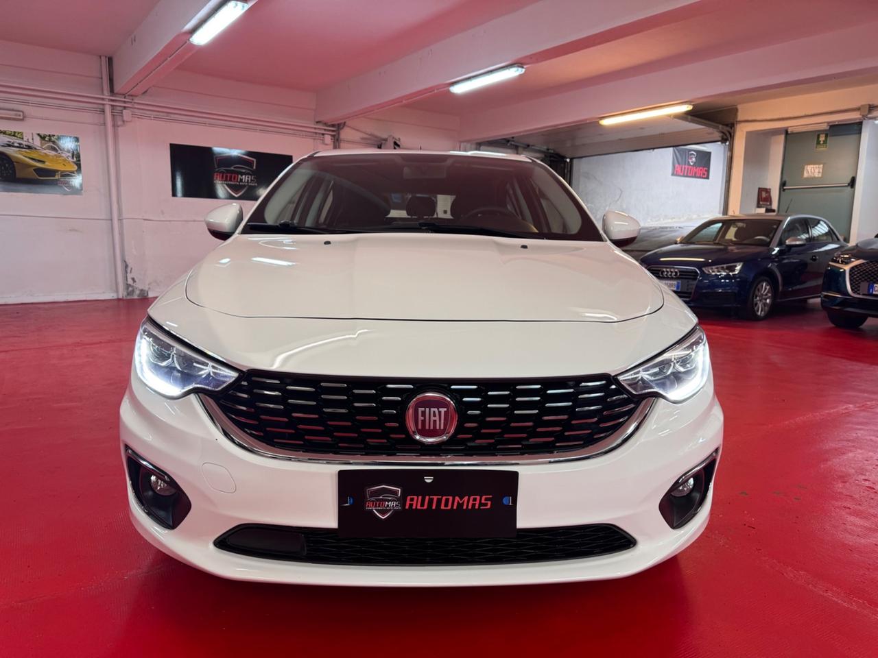 Fiat Tipo 1.6 Mjt S&S 5 porte Lounge FARI LED