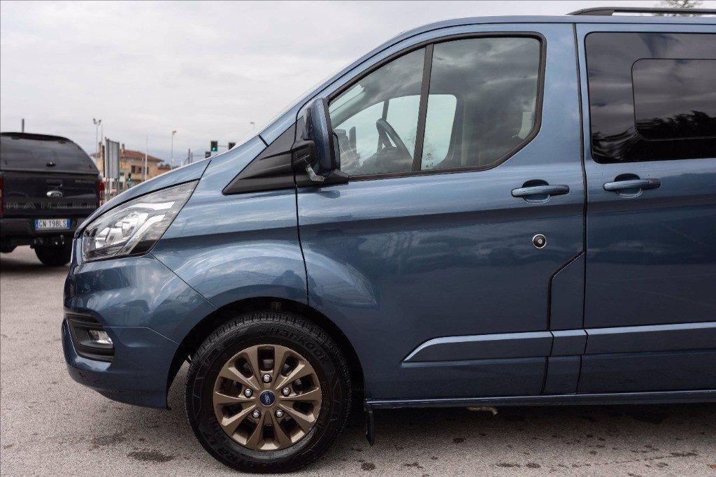 FORD transit custom 300 2.0 tdci 170cv Titanium d.cab. L1H1 E6.2 del 2022