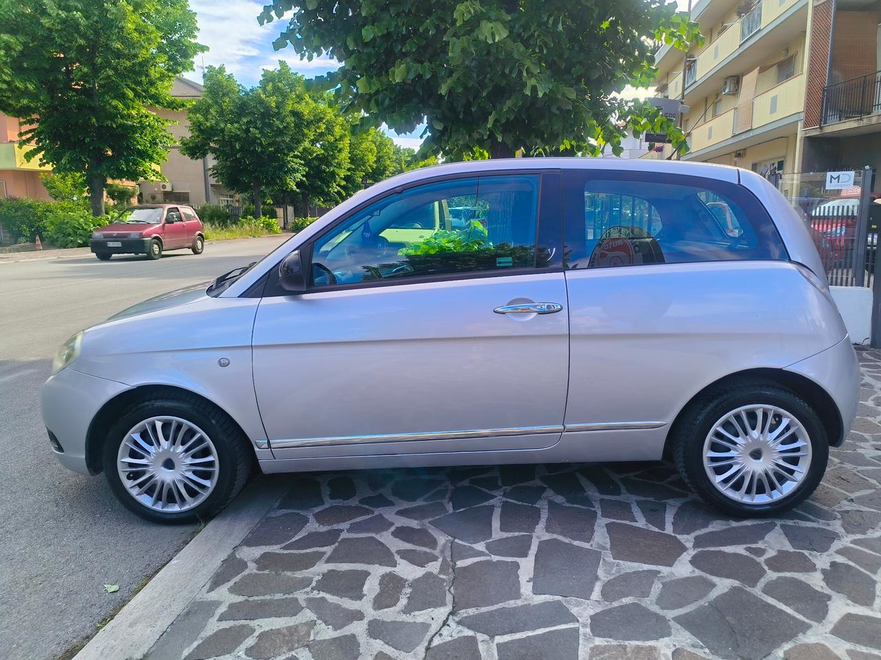 Lancia Ypsilon 1.2 69 CV New Oro