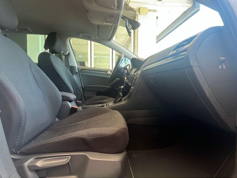 Volkswagen Golf 1.6 TDI Highline BlueM. Tech 4Motion