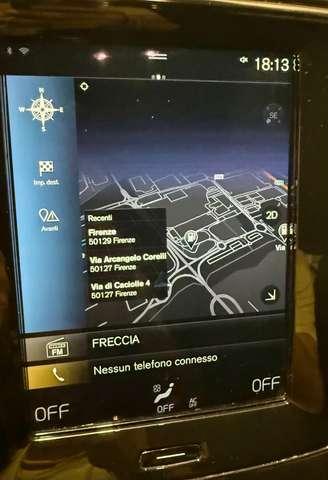 Volvo XC40 1.5 t3 Momentum 163cv auto