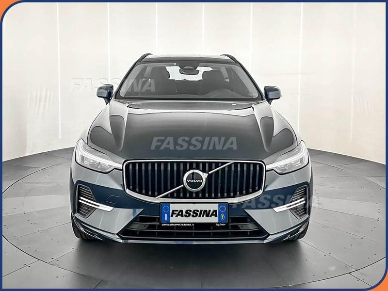 Volvo XC60 B4 D automatico Momentum Pro