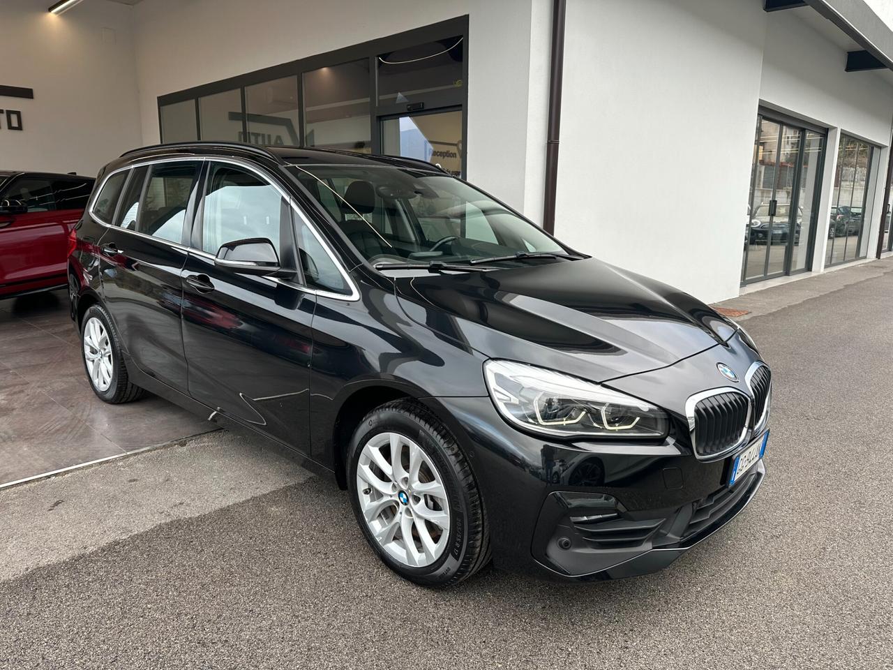 Bmw 2er Active Tourer 220d Active Tourer Business aut.