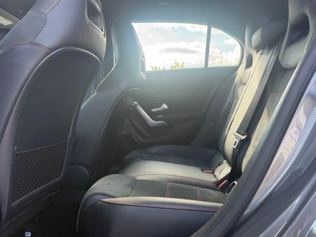 MERCEDES-BENZ A 180 Premium AMG GARANZIA