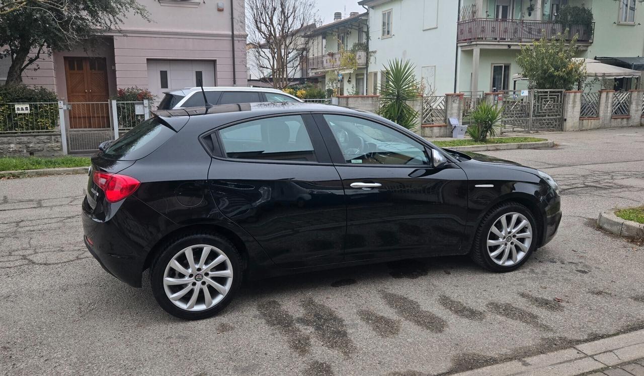 Alfa Romeo Giulietta 1.6 JTDm 120 CV Business
