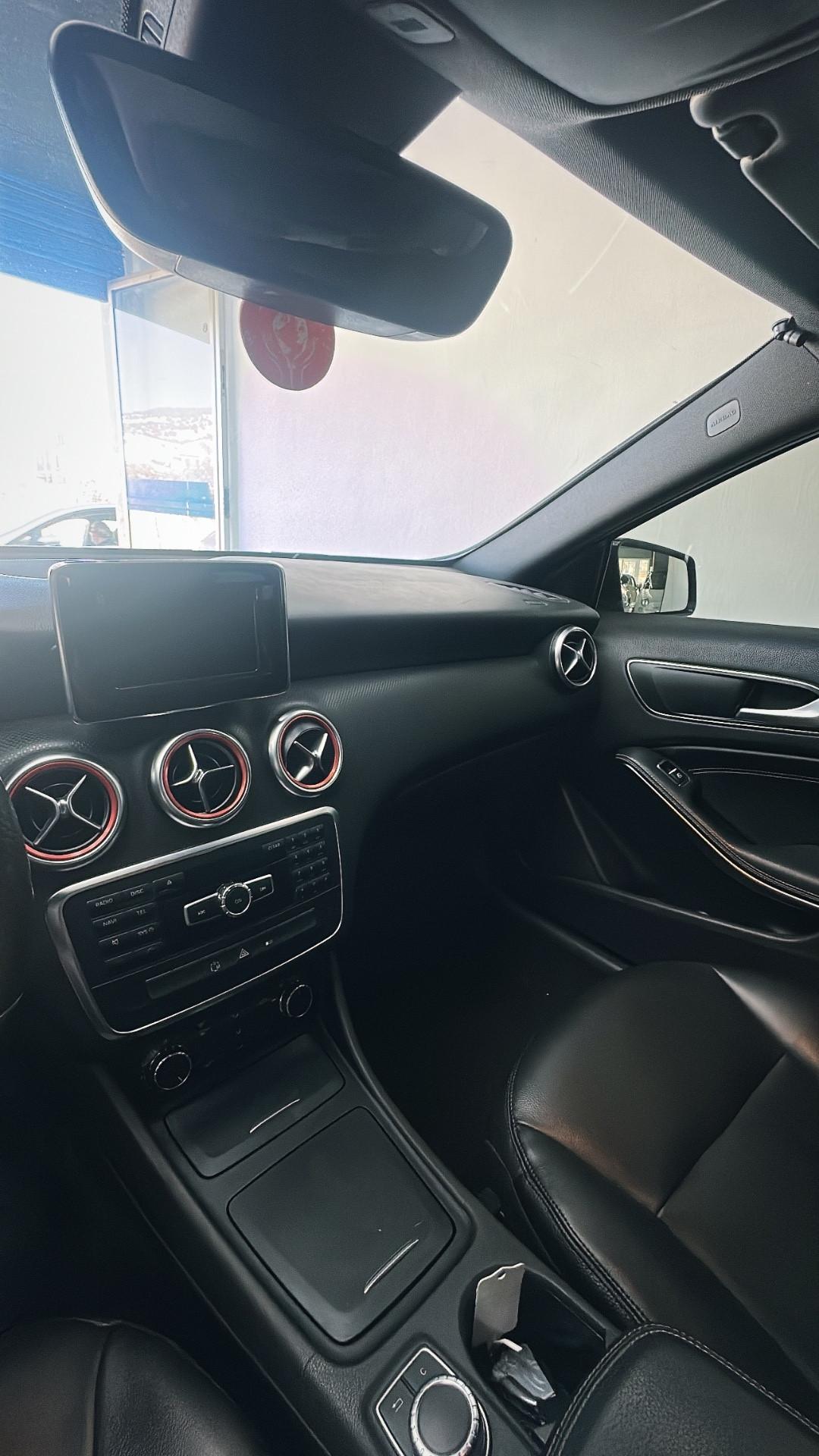 Mercedes-benz A 200 CDI Premium
