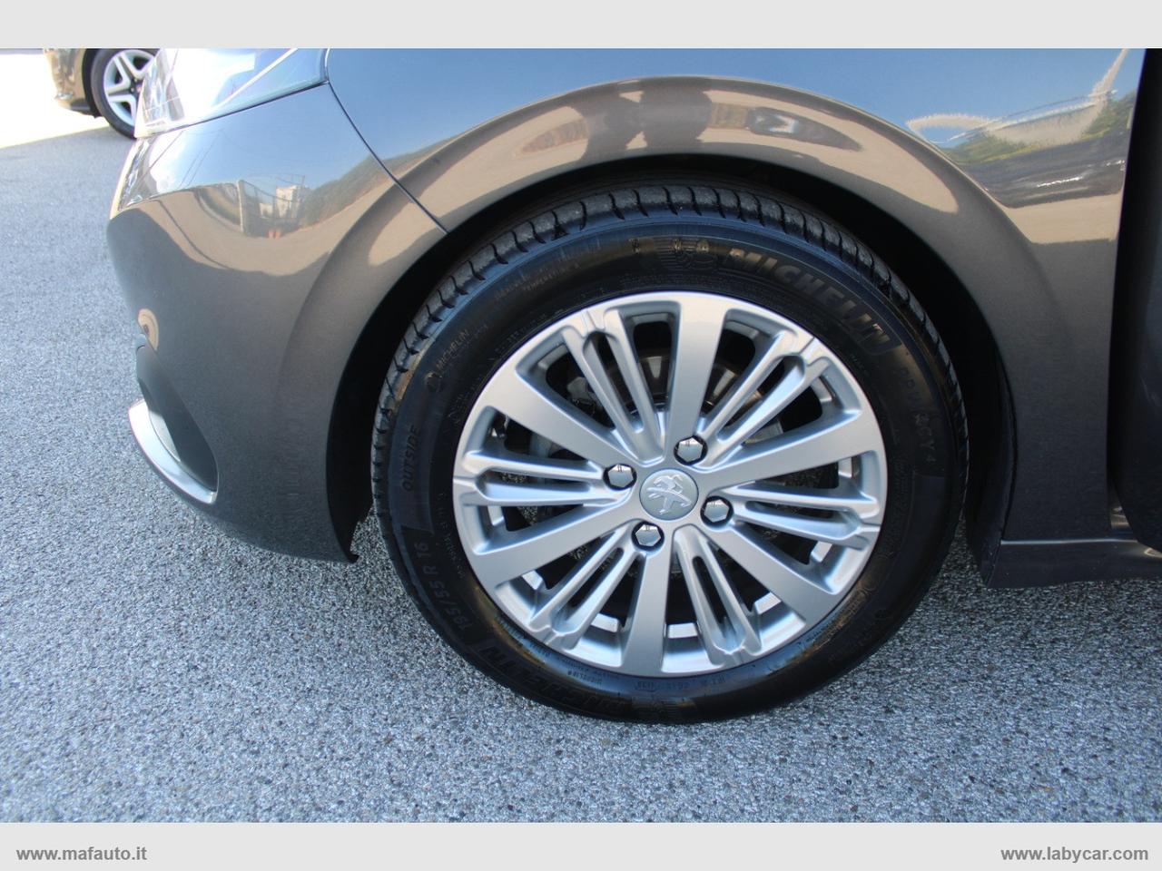 PEUGEOT 208 BlueHDi 100 S&S 5p. Allure