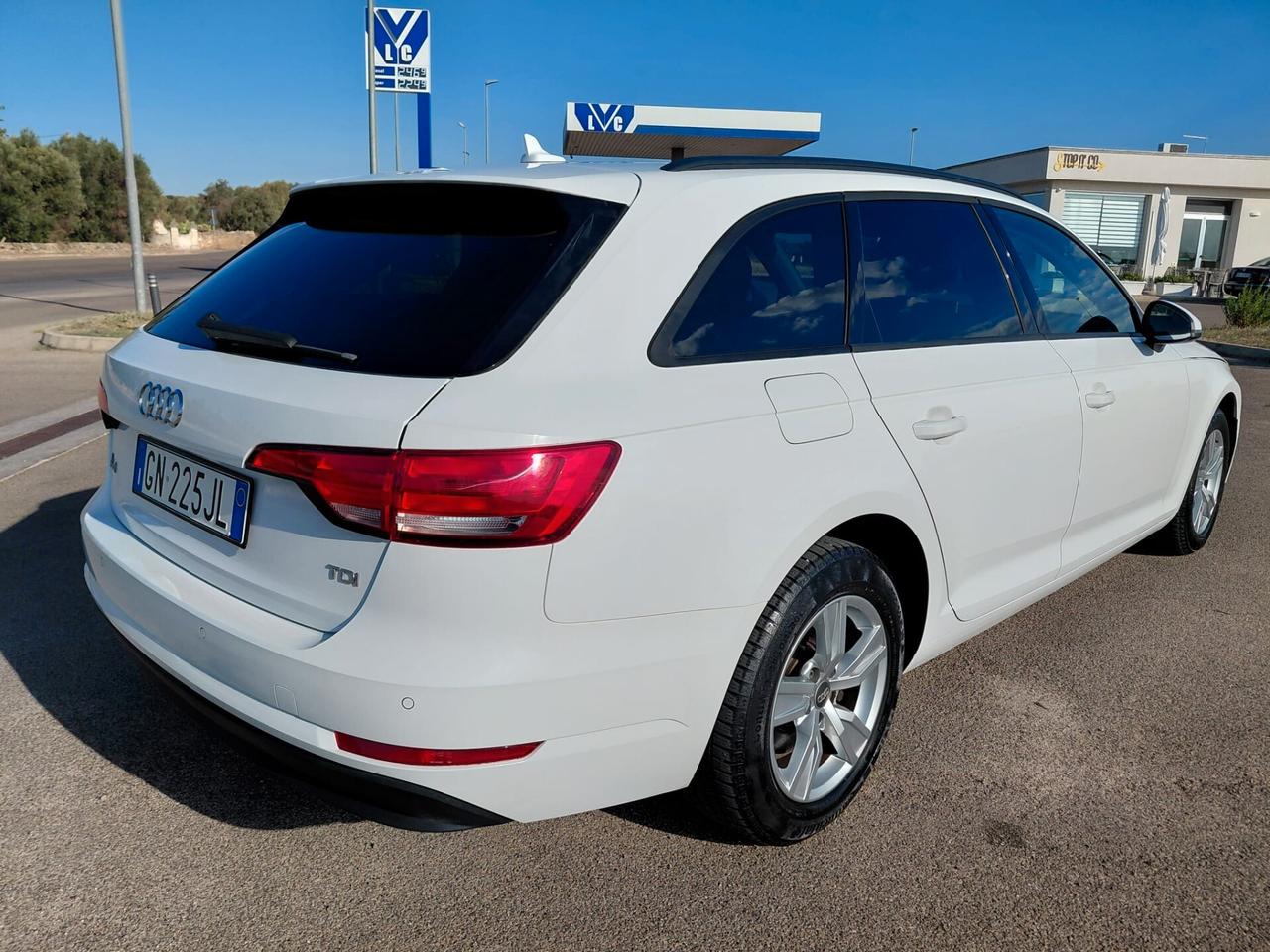 Audi A4 Avant 2.0 TDI 150 CV ultra S tronic
