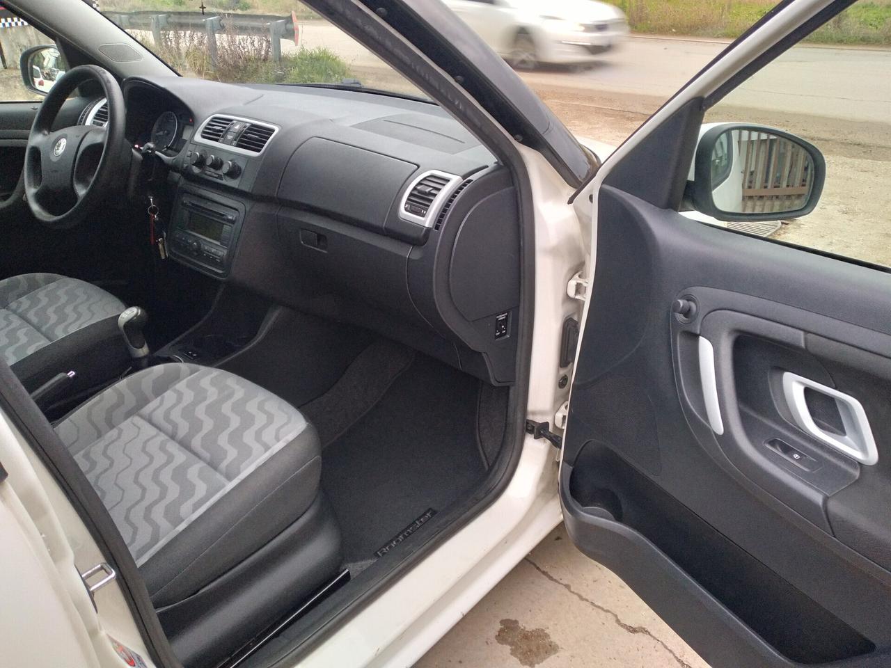 Skoda Roomster 1.4 TDI 80CV Sport