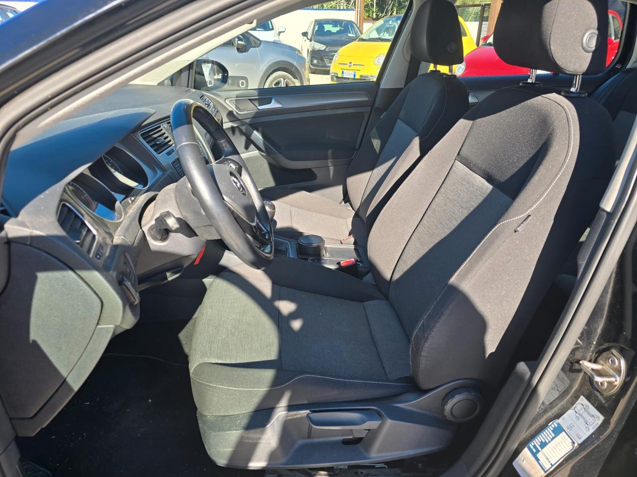 Volkswagen Golf 1.6 TDI 5p. Trendline BlueMotion Technology