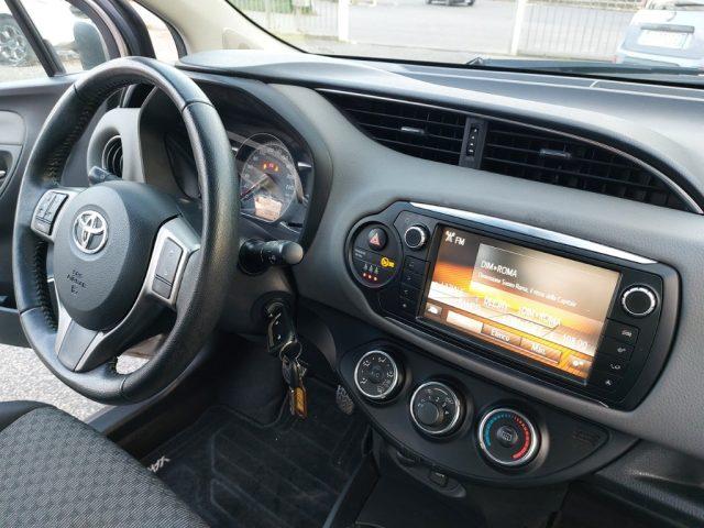 TOYOTA Yaris 1.0 5 porte Active EURO 6 Neopatentati