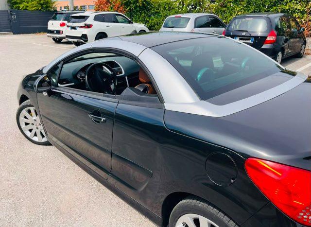 PEUGEOT 207 1.6 VTi 120CV CC Féline