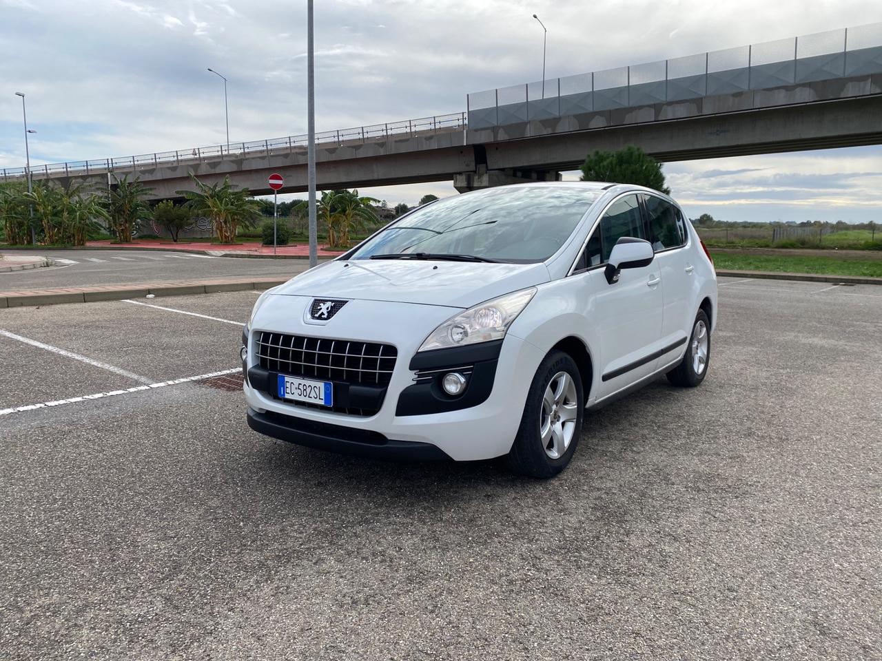 Peugeot 3008 1.6 HDi 110CV cambio robotizzato Premium