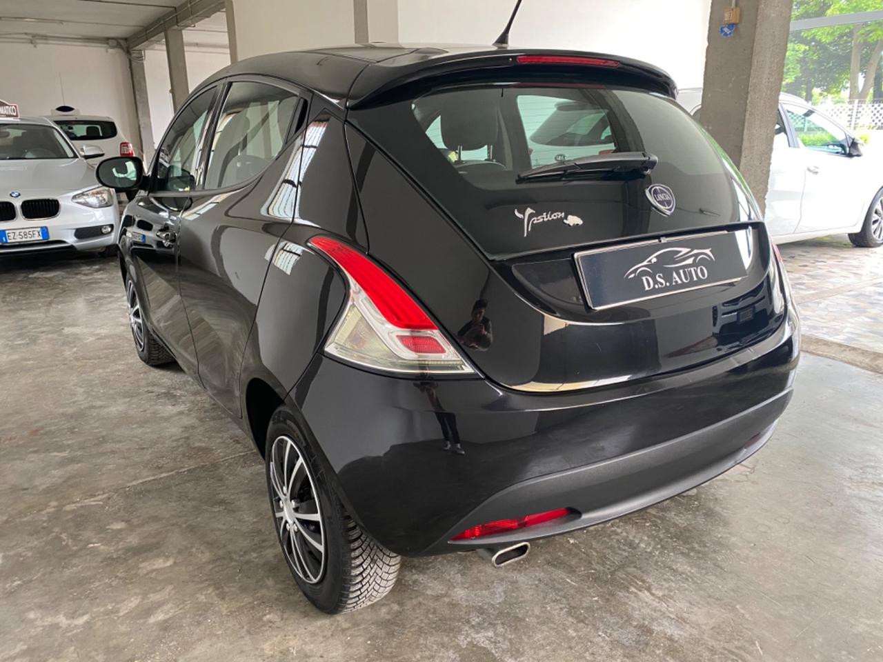 Lancia Ypsilon 2015 unico proprietario