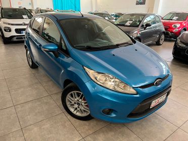 Ford Fiesta 1.4 68 CV TDCi - TITANIUM - 2010