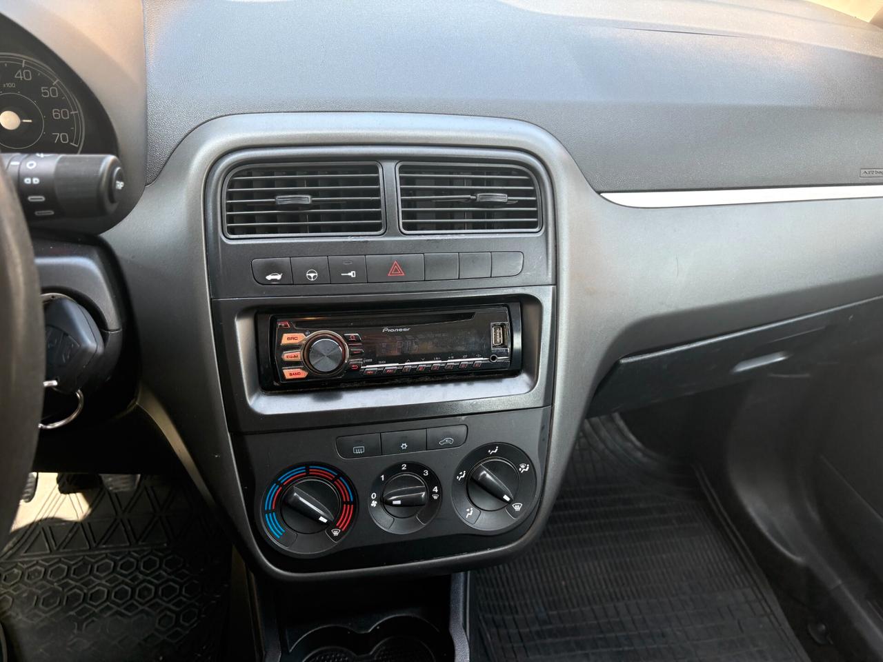 Fiat Grande Punto 1.3 MJT 75 CV 5 porte Active