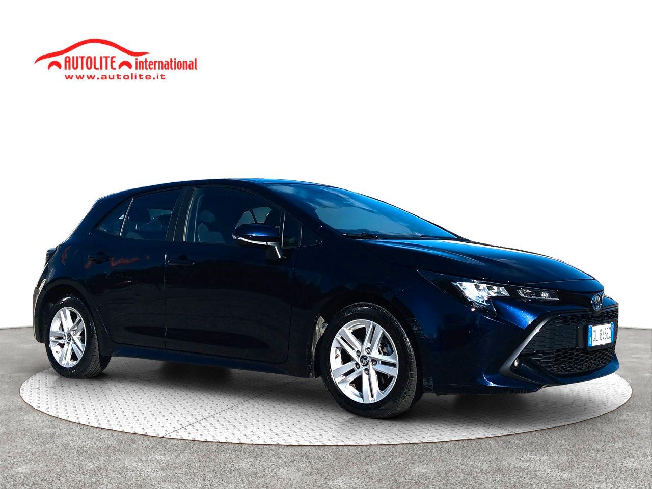 Toyota Corolla 1.8h Business cvt