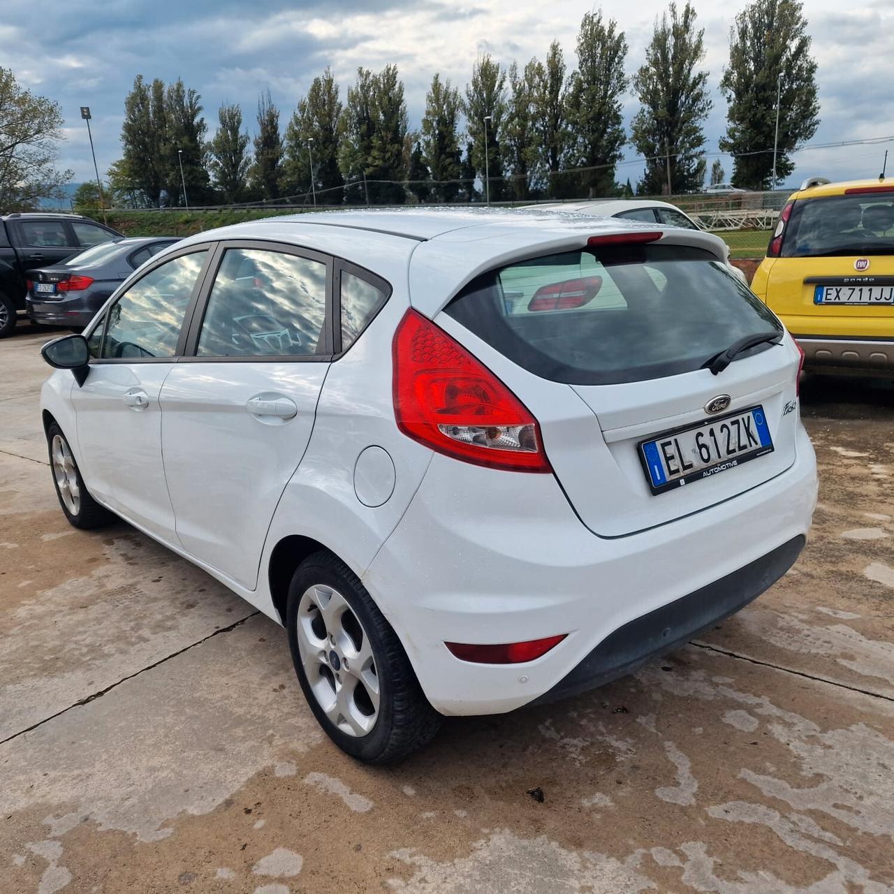 Ford Fiesta 1.4 TDCi 70CV 5p. UNICO PROPRIETARIO 138MILA KM