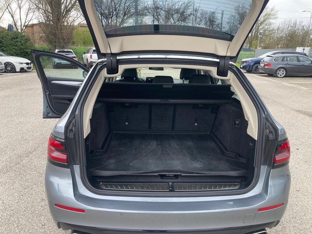 BMW Serie 5 Touring 520 d Mild Hybrid 48V Business Steptronic
