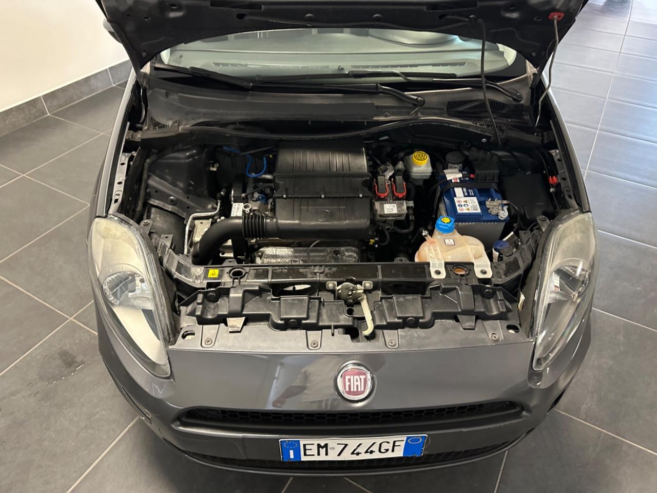 FIAT PUNTO 1.2 LOUNGE 69CV UNIPRO GARANZIA