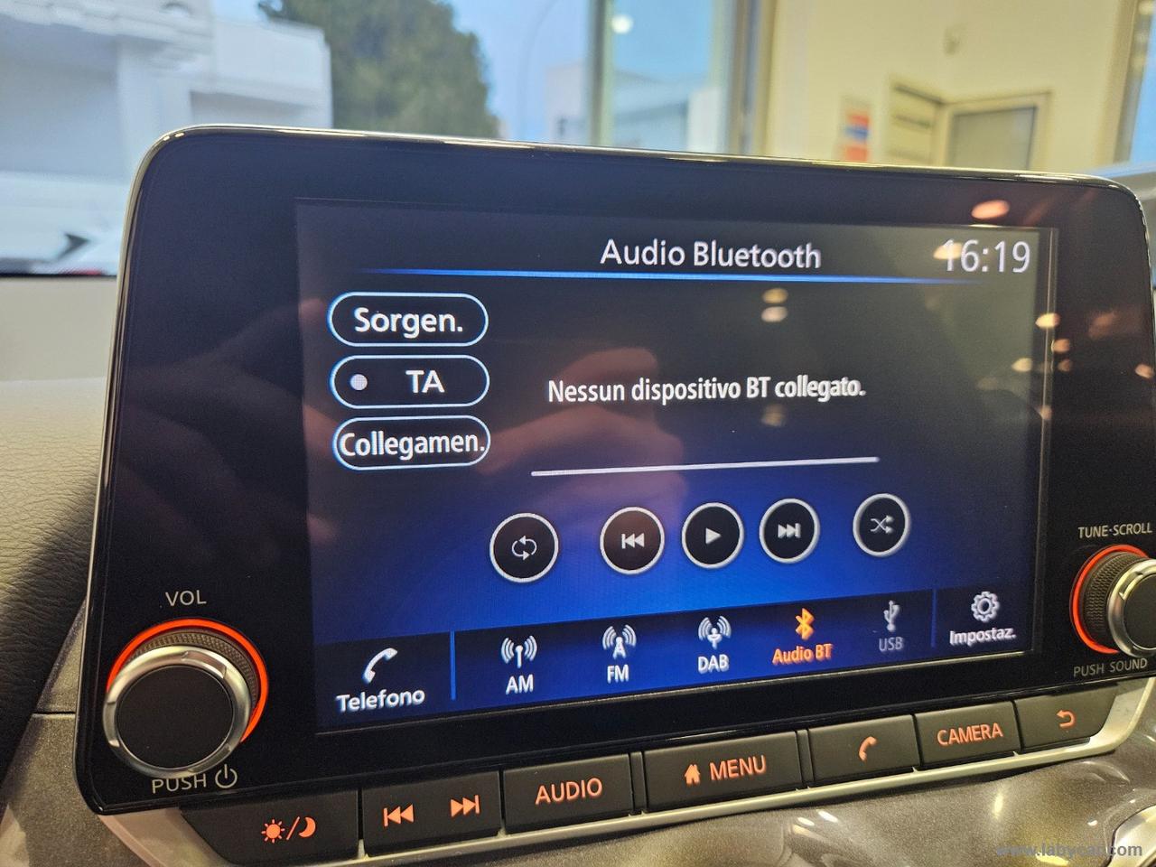 NISSAN Juke 1.6 HEV N-Connecta