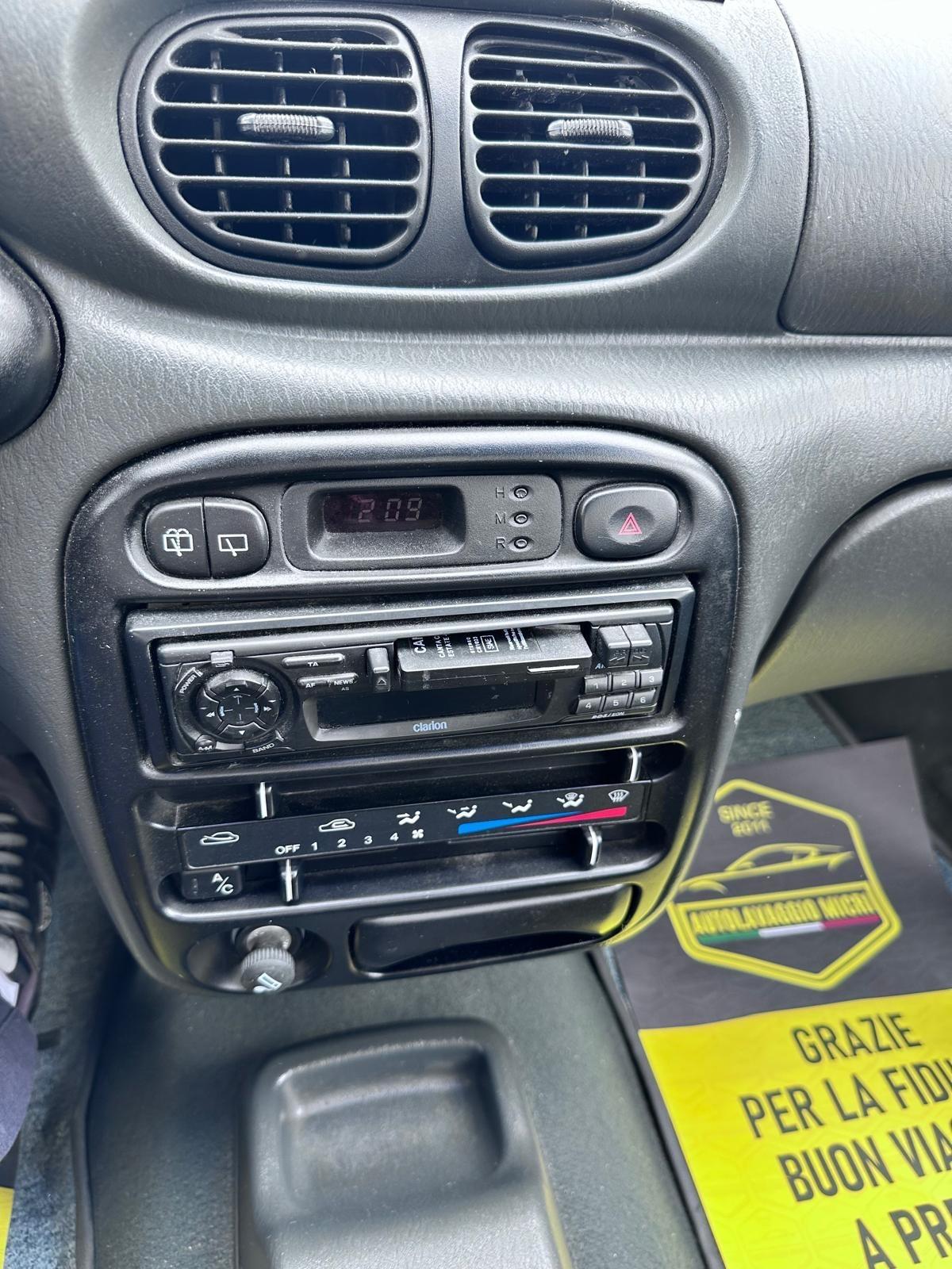 Hyundai Accent 1.3i 12V cat 5 porte LS