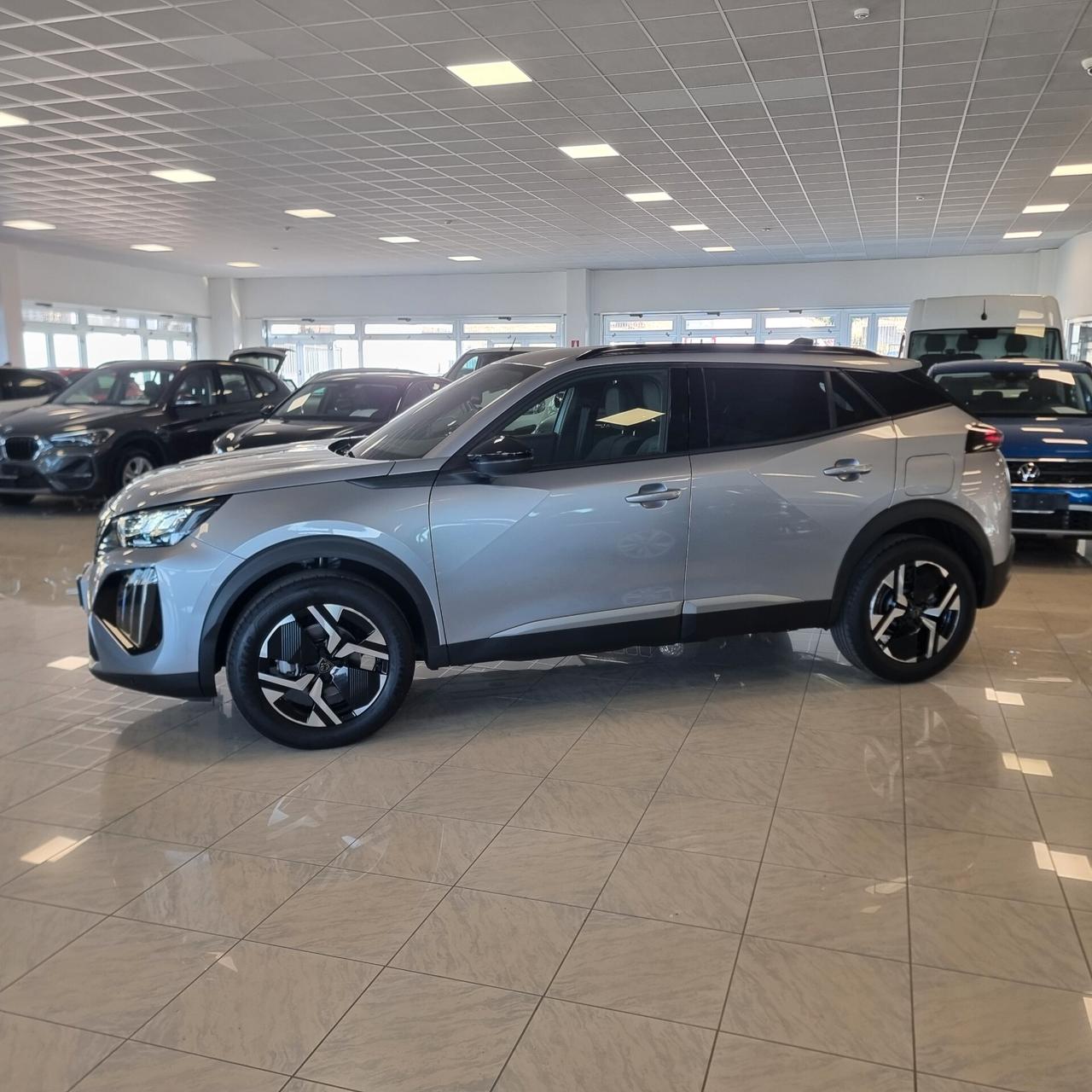 PEUGEOT 2008 ALLURE 1.2 Bz 130cv cambio automatico EAT8 Euro 6E