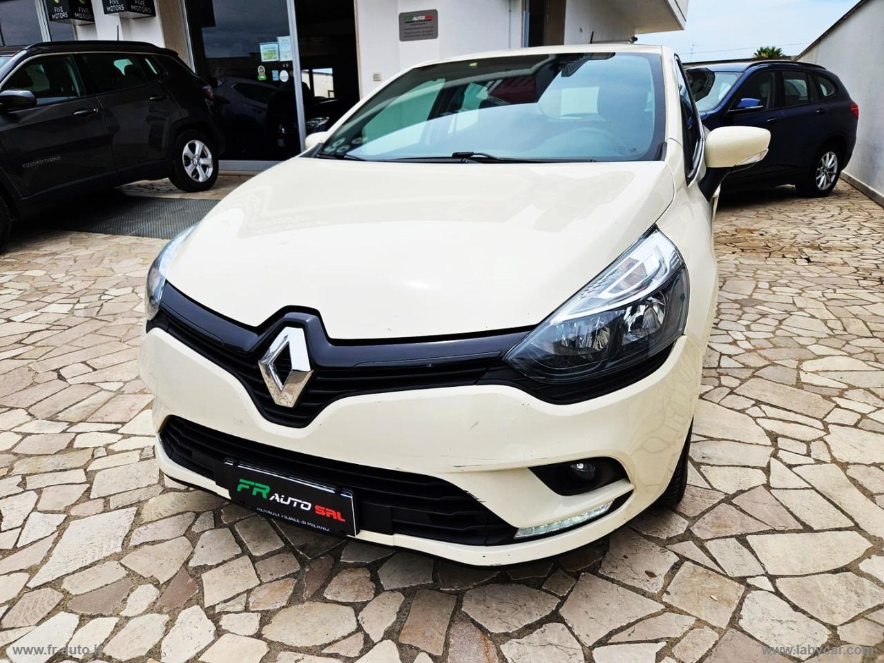 RENAULT Clio dCi 8V 75 CV S&S 5p. Duel2