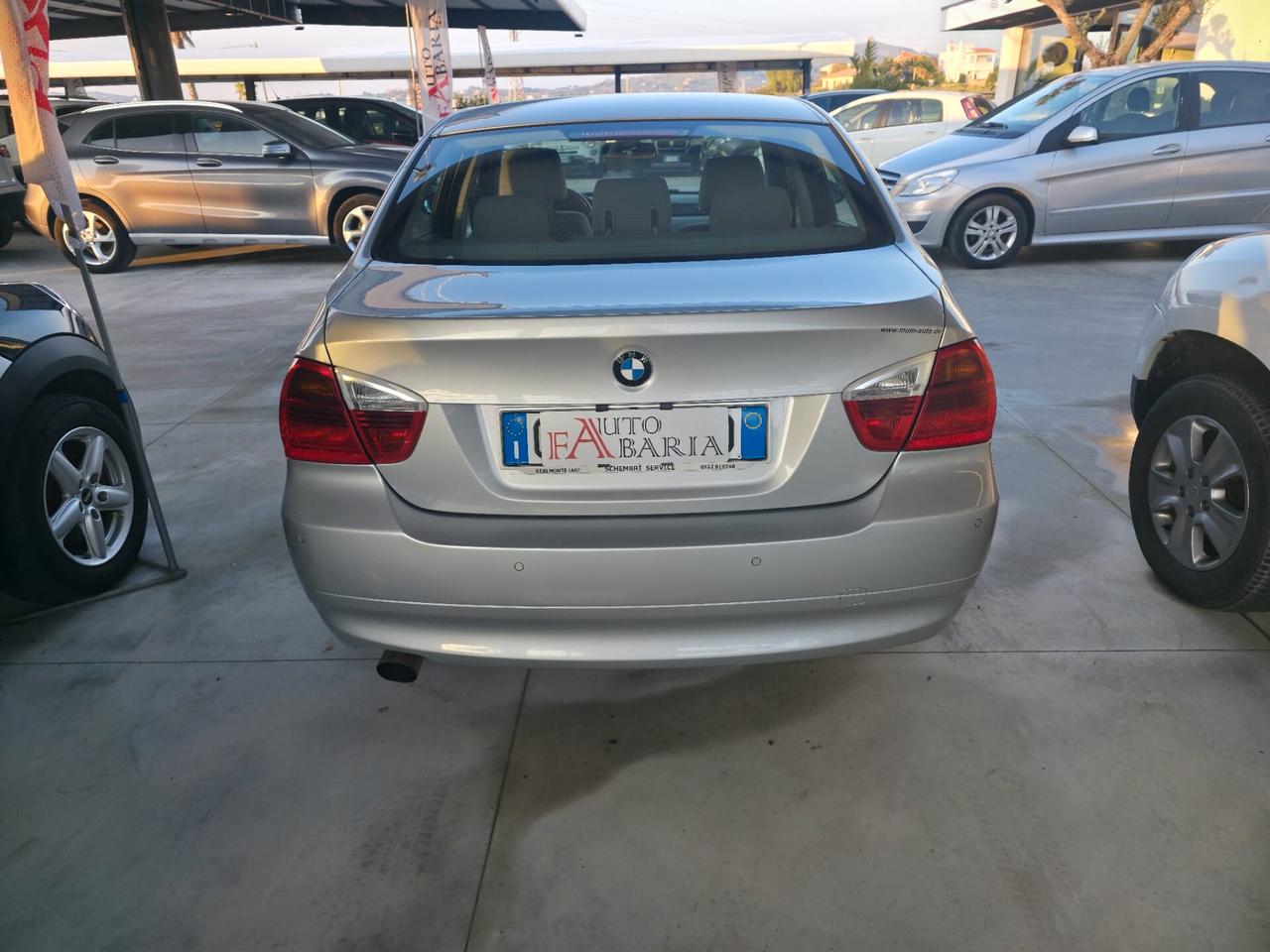 Bmw 320 320i cat Attiva