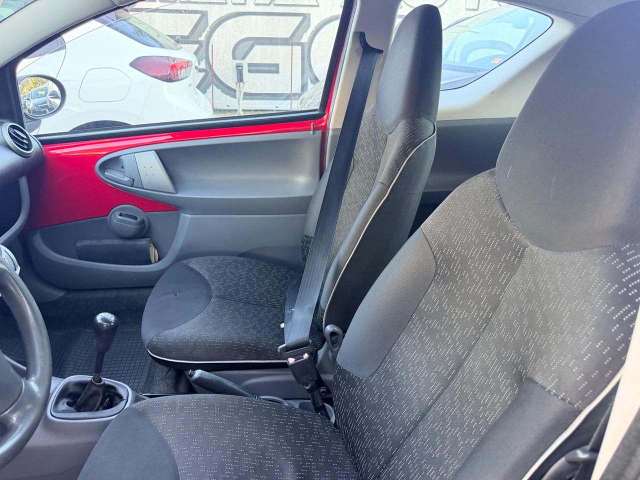 Peugeot 107 1.0 68CV