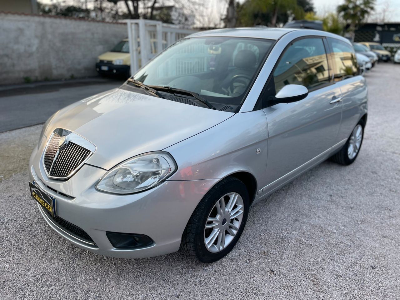 LANCIA YPSILON 1.3MJ90CV PLATINO