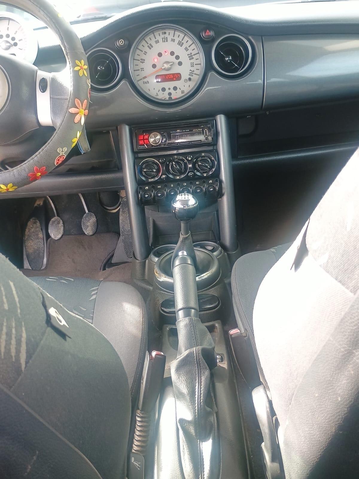 Mini 1.4 tdi One D de luxe