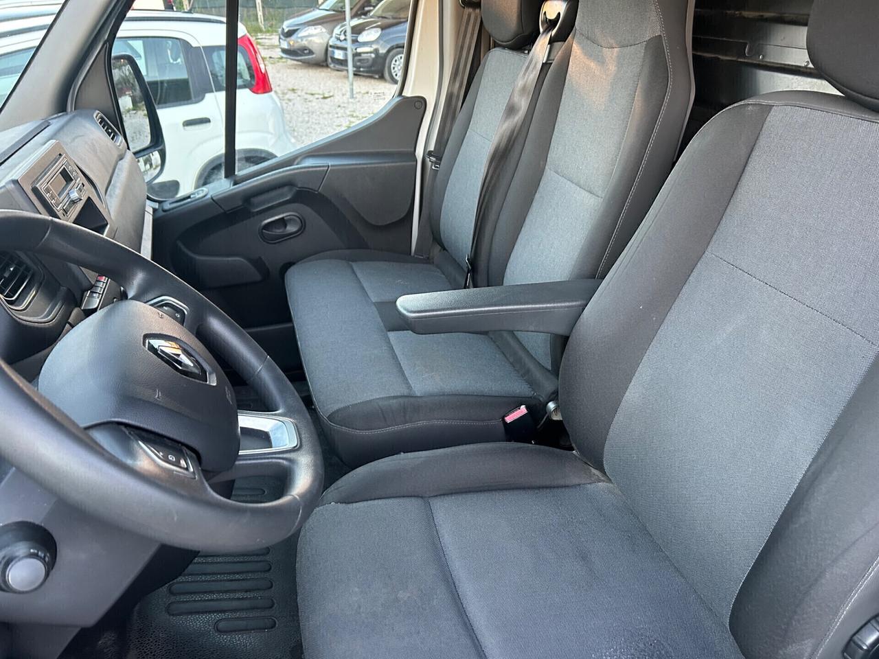 Renault Master T35 2.3 dCi 135 PC-TM Furgone Ice L2H2