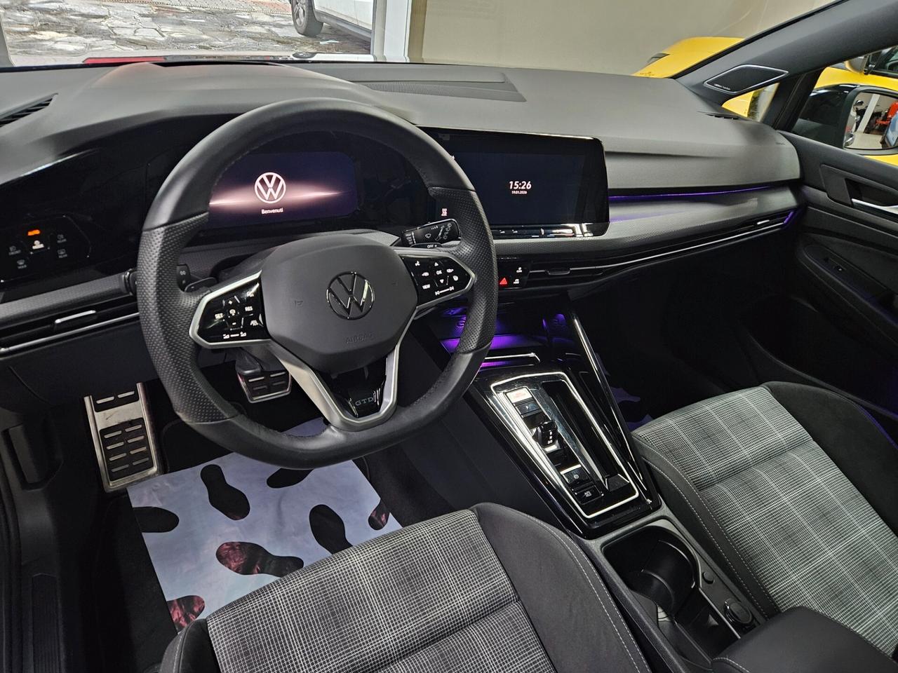 Volkswagen Golf 2.0 GTD 200 CV DSG - TETTO - CERCHI 19 - FULL