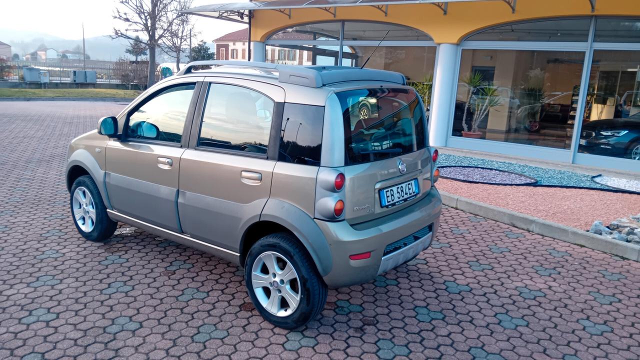 Fiat Panda 1.3 MJT 16V DPF 4x4 Cross