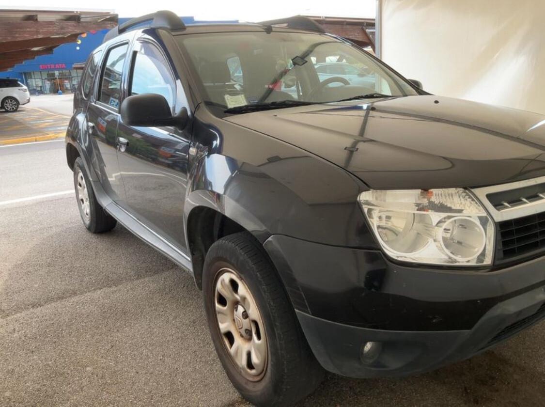 Dacia Duster 1.6 benzina 110CV 4x2 Lauréate