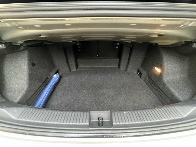 VOLKSWAGEN T-Roc Cabriolet 1.5 TSI ACT DSG Style