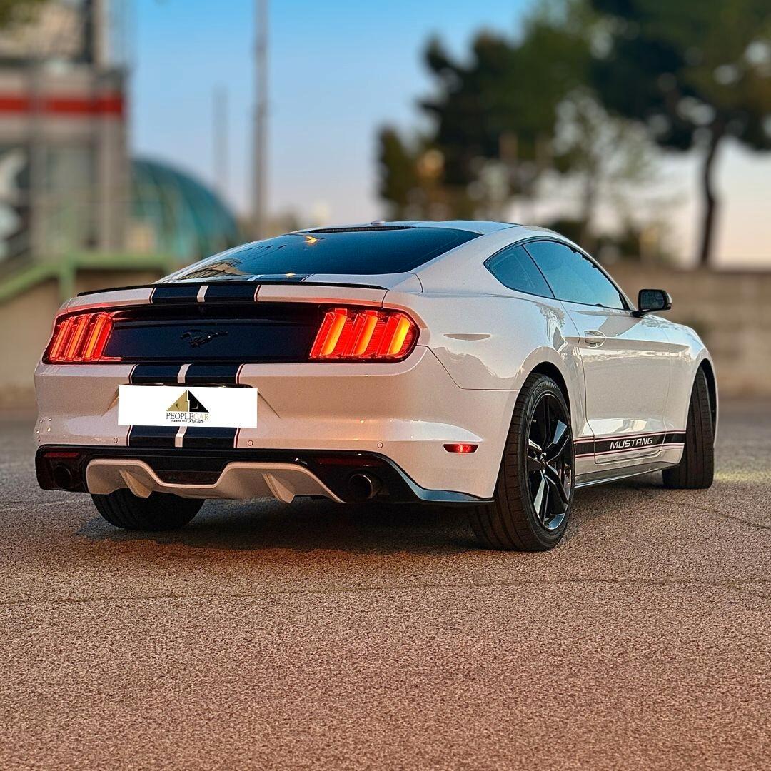 Ford Mustang Fastback **NO SUPERBOLLO**