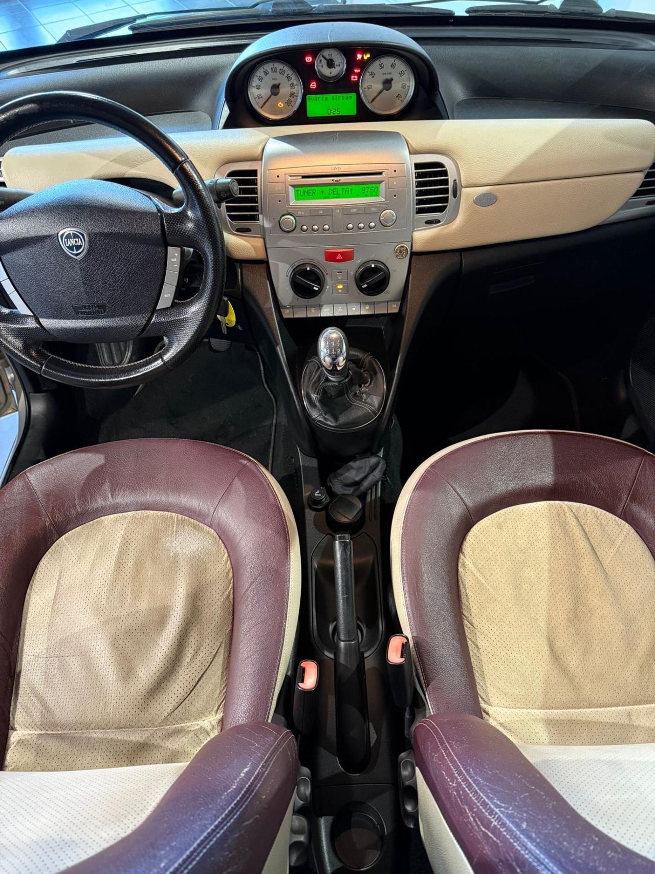 Lancia Ypsilon 1.4 -BENZINA/GPL -NEOPATENTATI