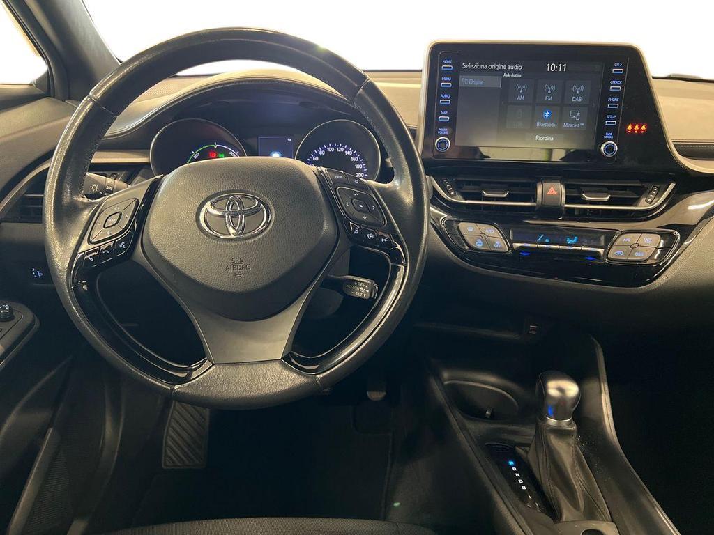 Toyota C-HR 1.8h Active e-cvt