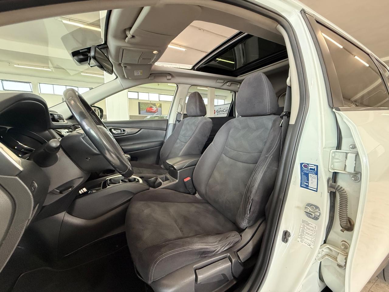 Nissan X-Trail 1.6 dCi 131CV 2WD 7 POSTI Tekna 05/2016 Euro 6B Neopantentati