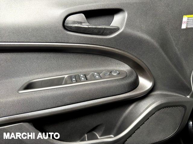 FIAT 600 Hybrid 110 CV DCT MHEV (Pack Comfort)