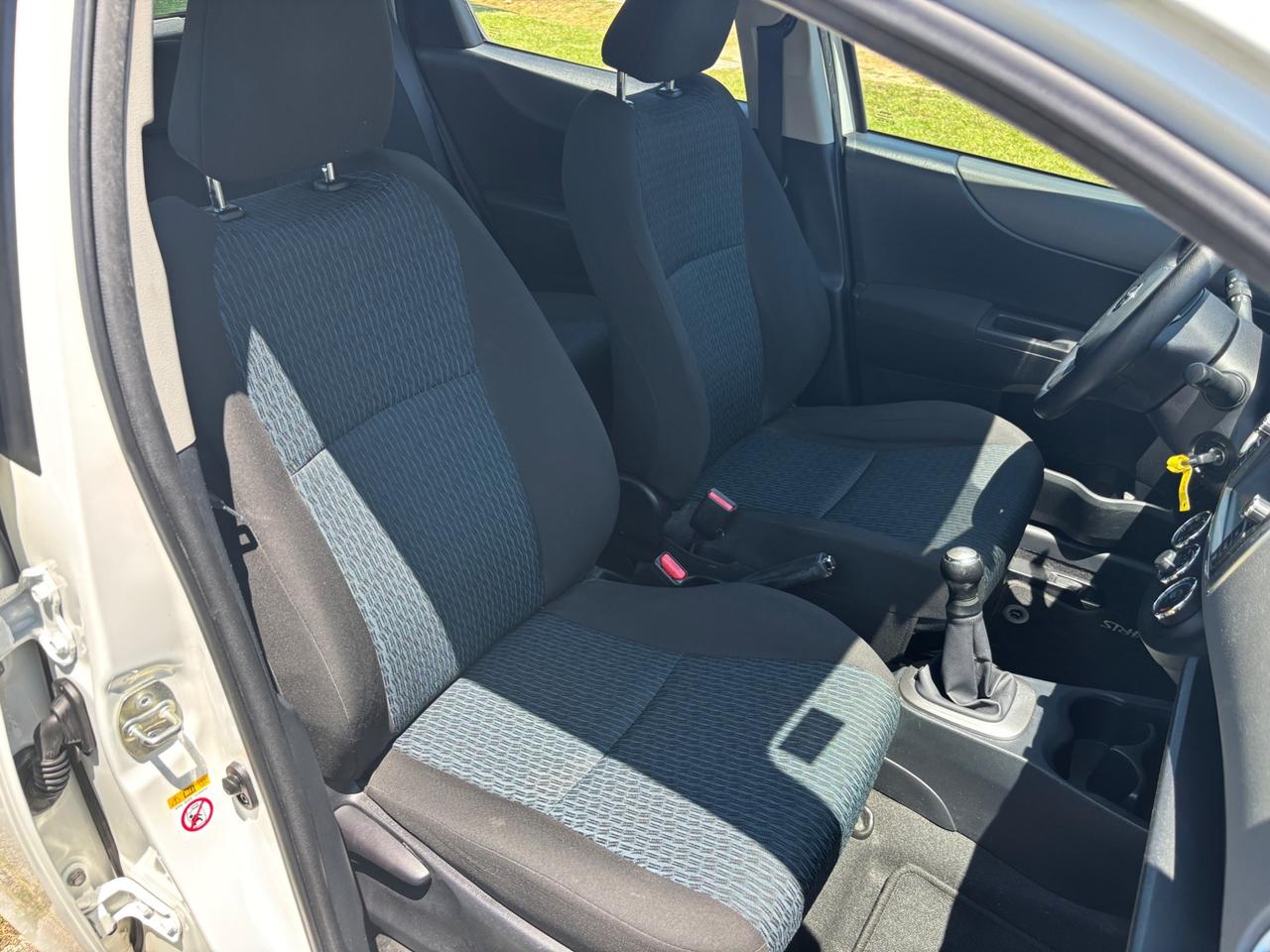 Toyota Yaris 1.0 5porte Lounge-12/2012"UNIPRO"
