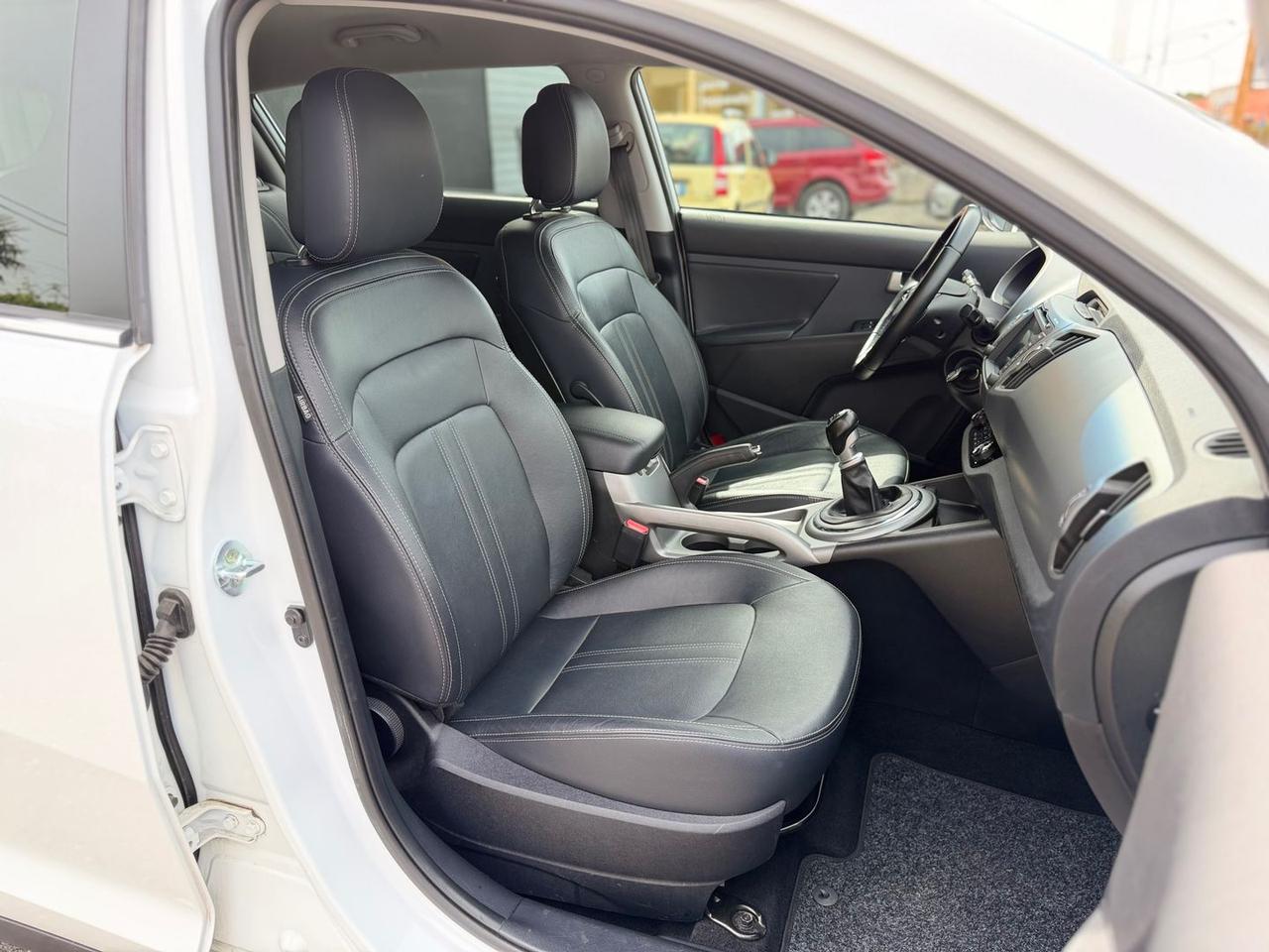 Kia Sportage High Tech 1.7 CRDi #10923