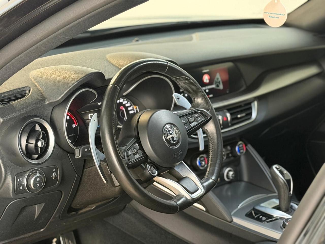 Alfa Romeo Stelvio 2.2 Diesel 210CV Q4 VELOCE-TETTO PANO.