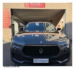 Maserati Levante V6 Diesel Granlusso Trofeo AWD
